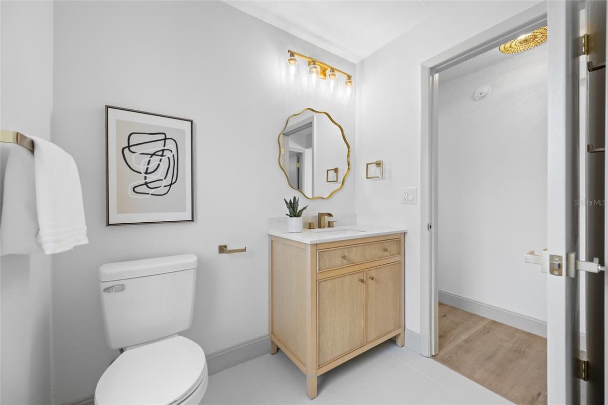 6853 SANDWATER TRAIL — photo 46 of 51