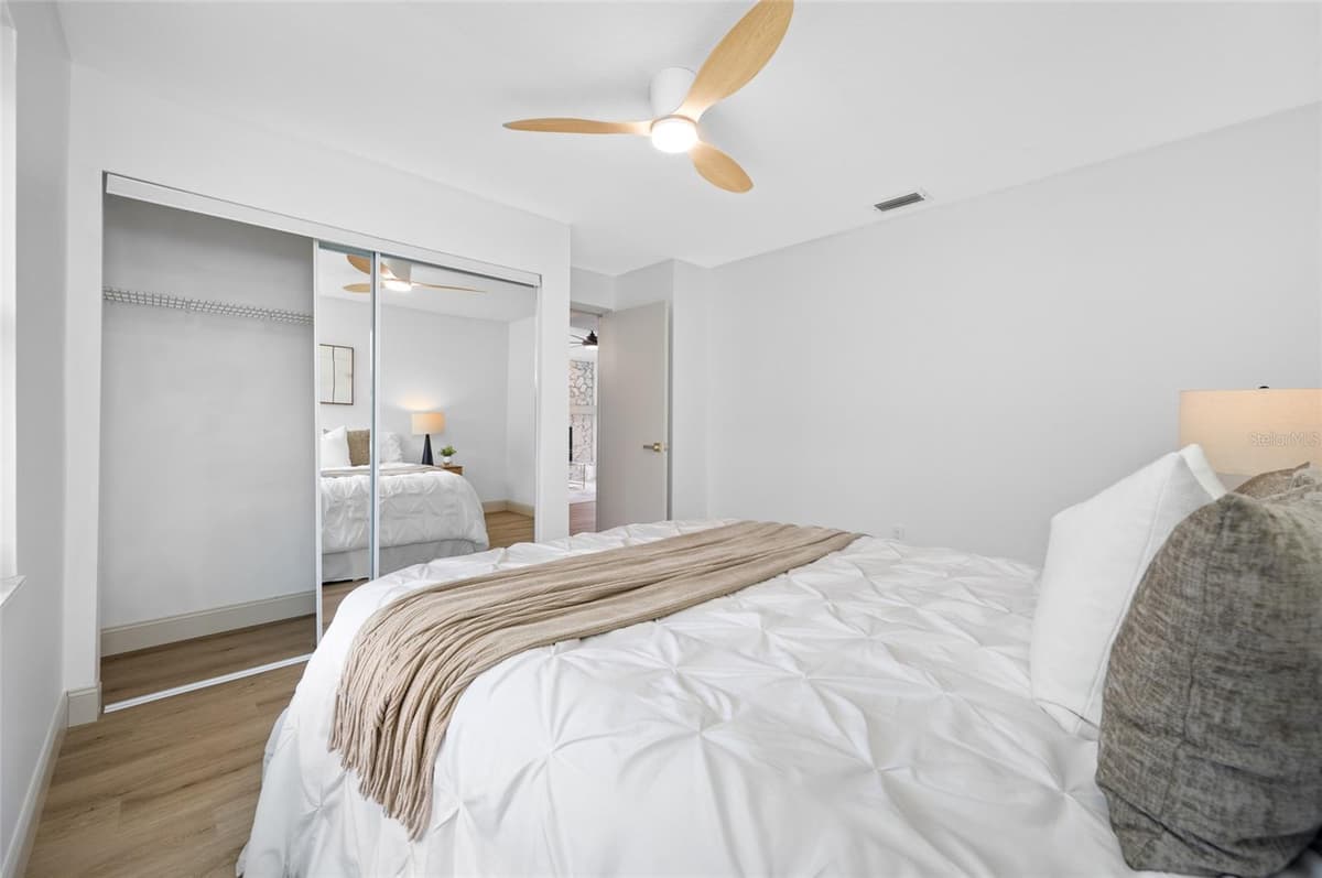 6853 SANDWATER TRAIL — photo 44 of 51