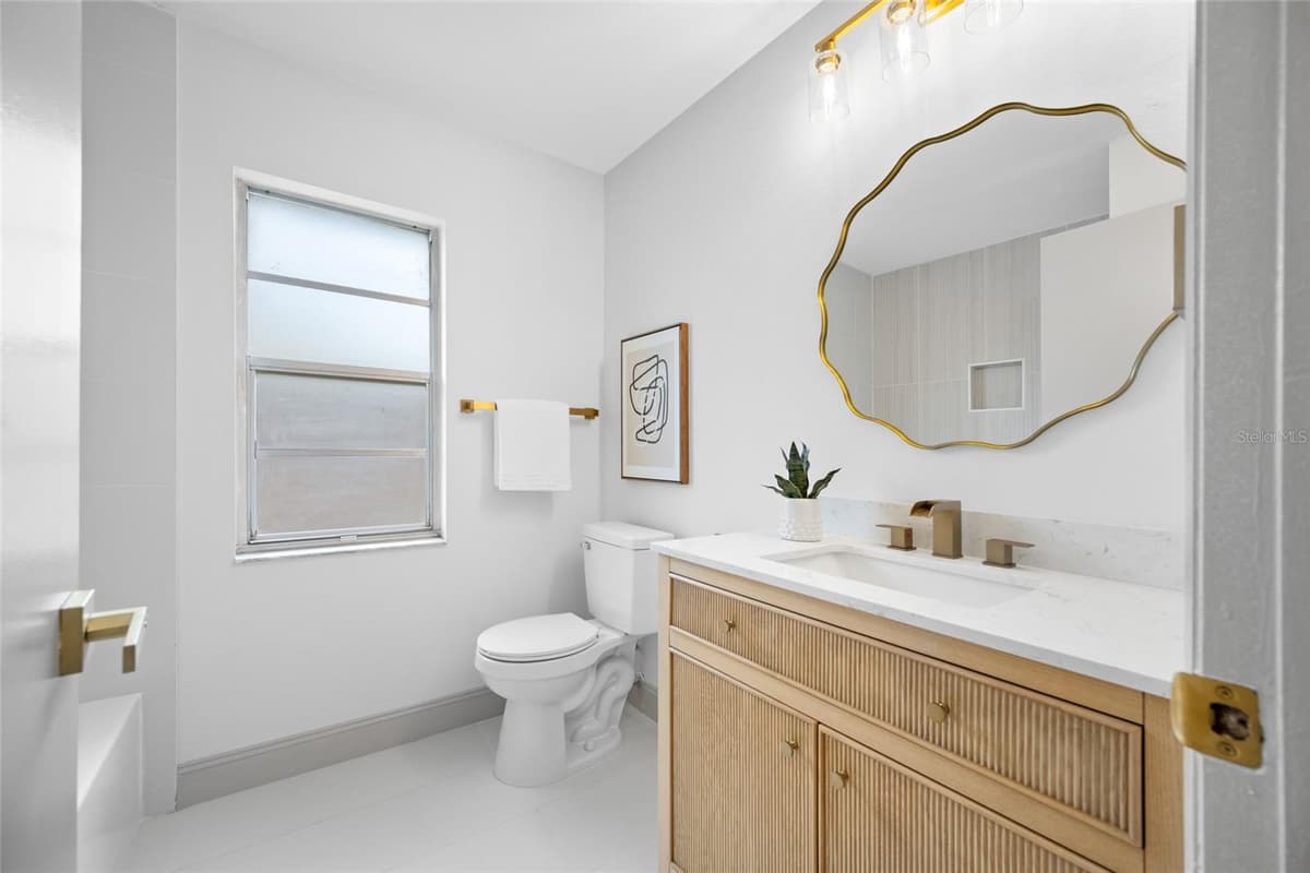 6853 SANDWATER TRAIL — photo 45 of 51