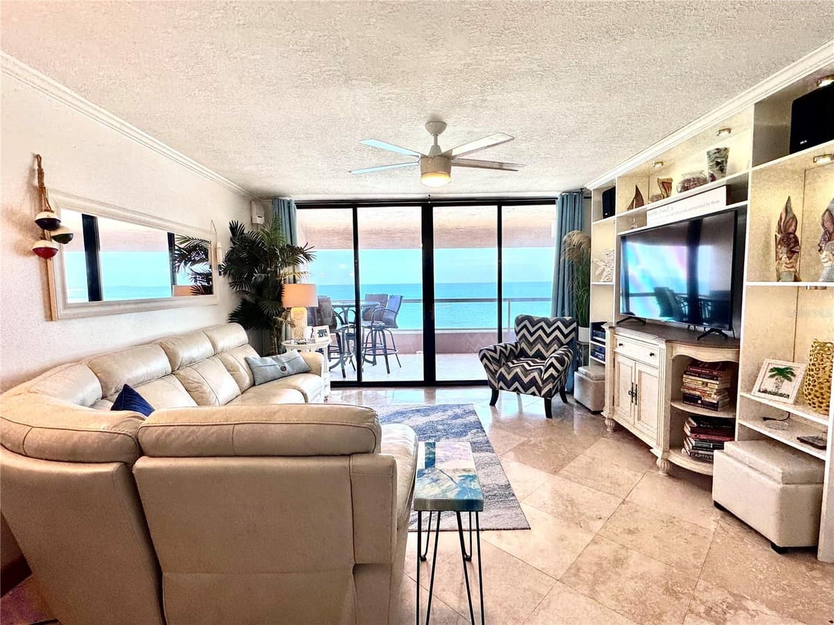 1310 GULF BOULEVARD — photo 2 of 81