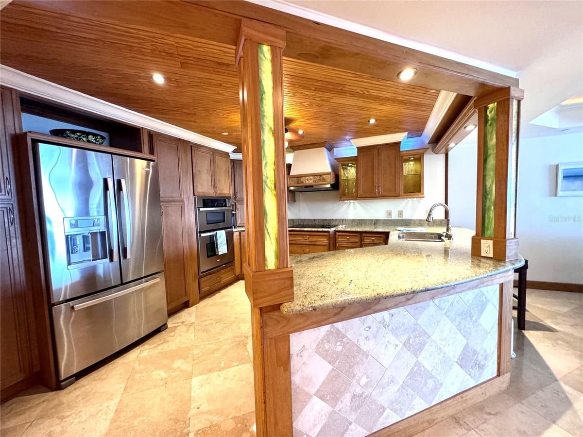 1310 GULF BOULEVARD — photo 12 of 81