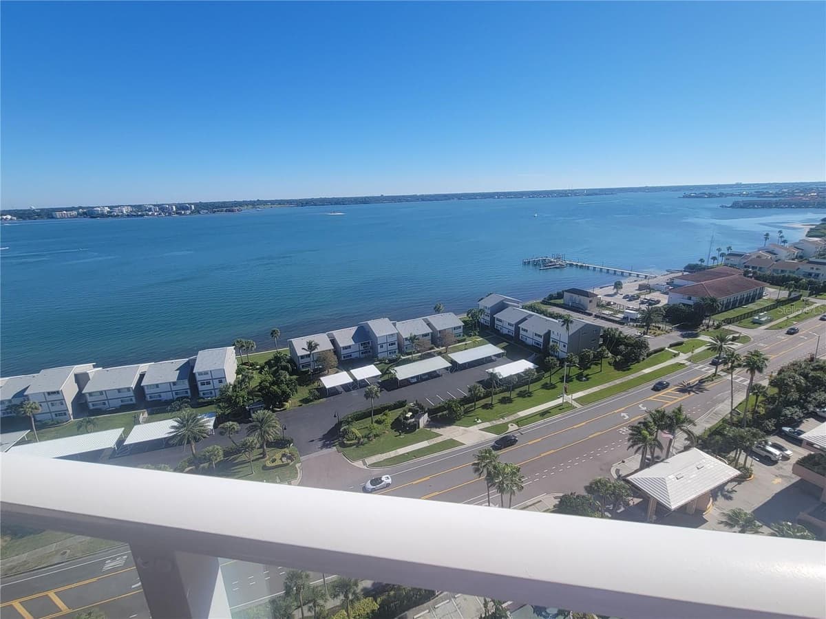 1310 GULF BOULEVARD — photo 74 of 81