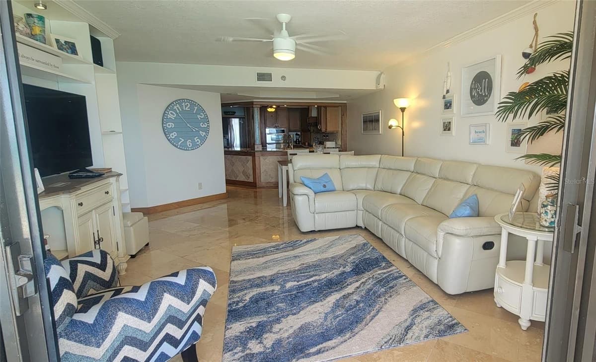 1310 GULF BOULEVARD — photo 7 of 81