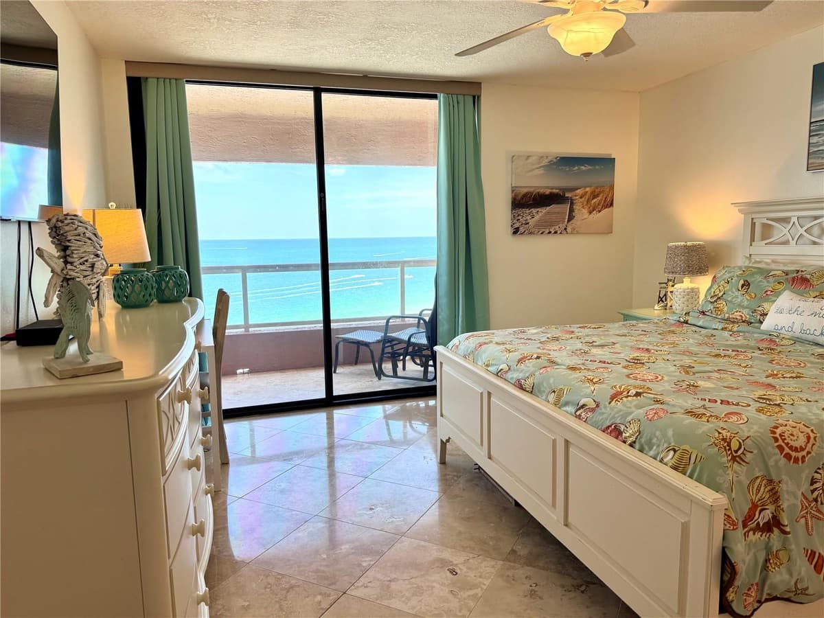 1310 GULF BOULEVARD — photo 21 of 81