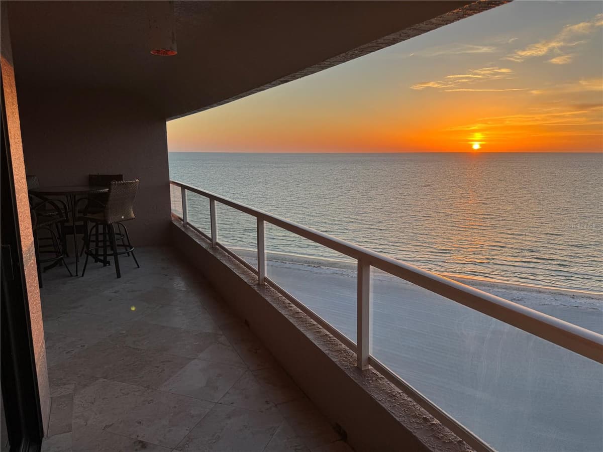 1310 GULF BOULEVARD — photo 77 of 81
