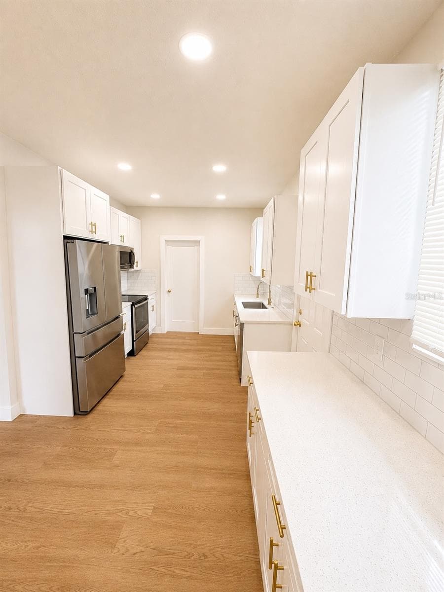 2908 BANZA STREET — photo 10 of 32