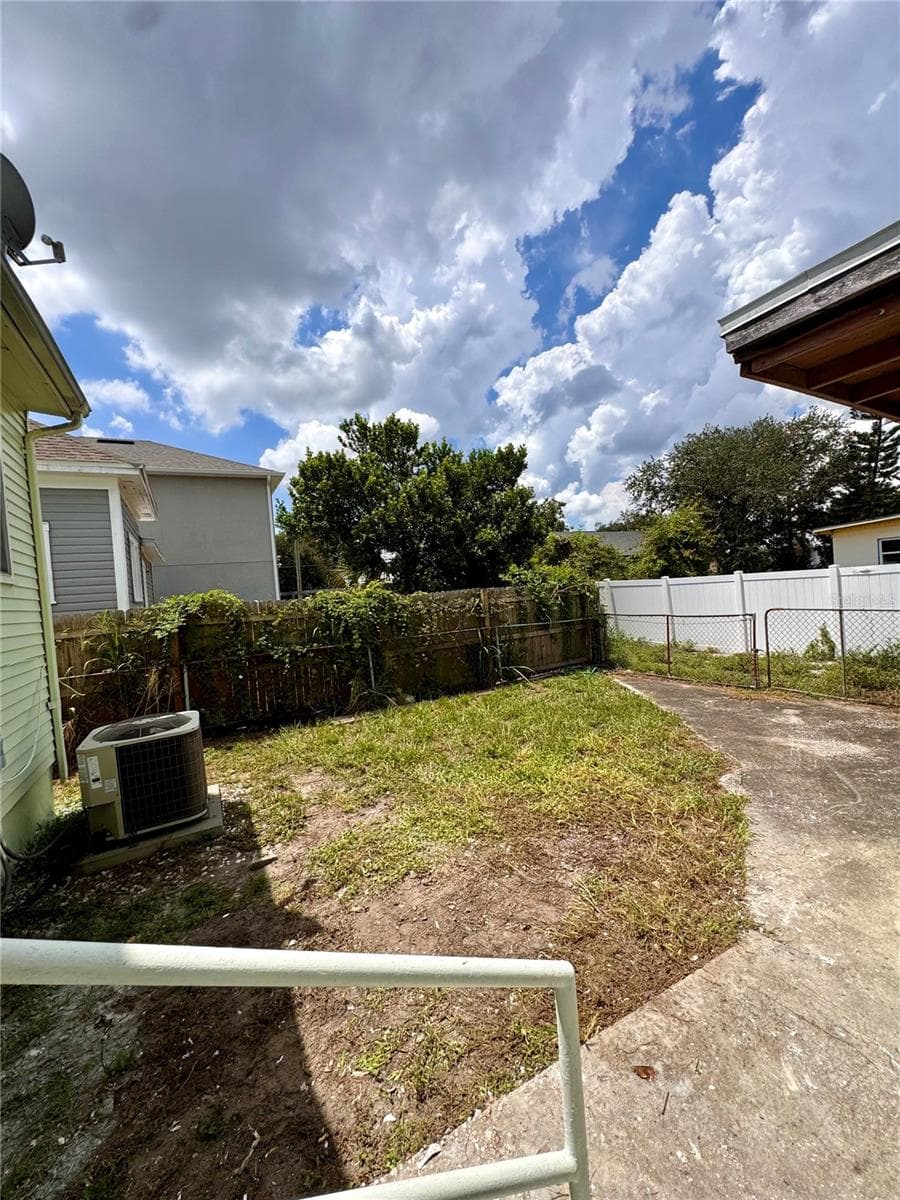 2908 BANZA STREET — photo 27 of 32