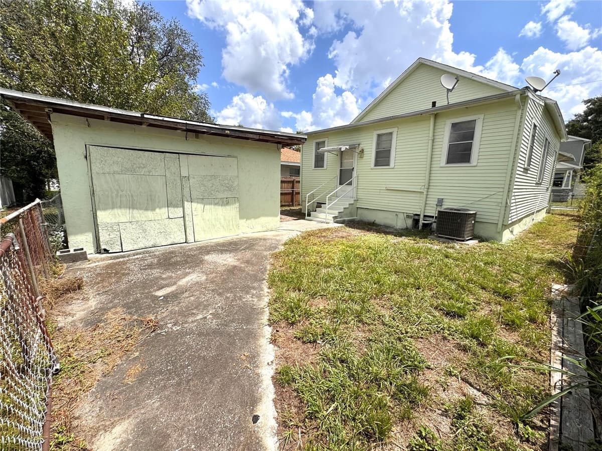 2908 BANZA STREET — photo 26 of 32