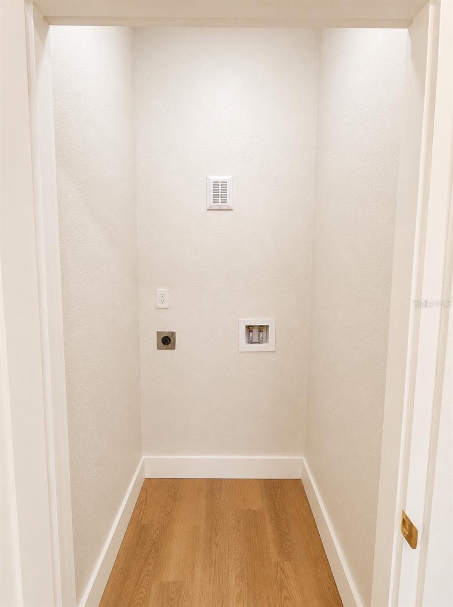 2908 BANZA STREET — photo 25 of 32