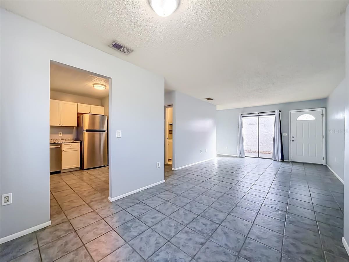 311 SAN MIGUEL STREET — photo 5 of 53