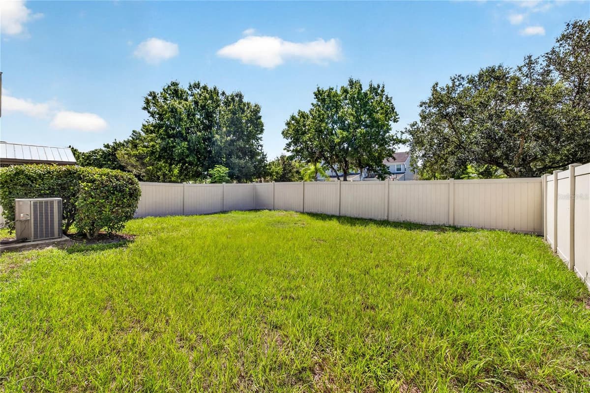 13752 REINDEER CIRCLE — photo 37 of 51