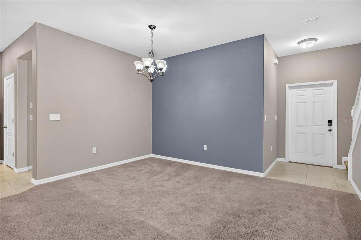 13752 REINDEER CIRCLE — photo 7 of 51