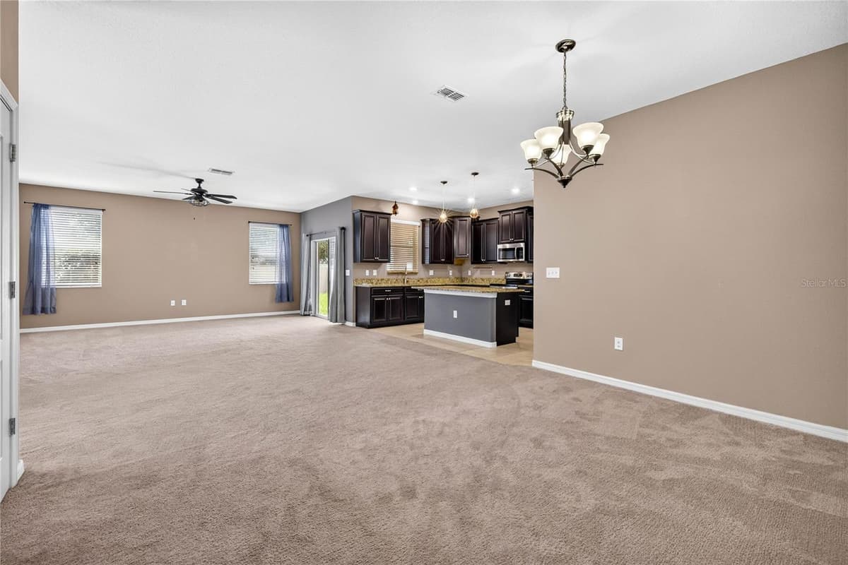 13752 REINDEER CIRCLE — photo 6 of 51