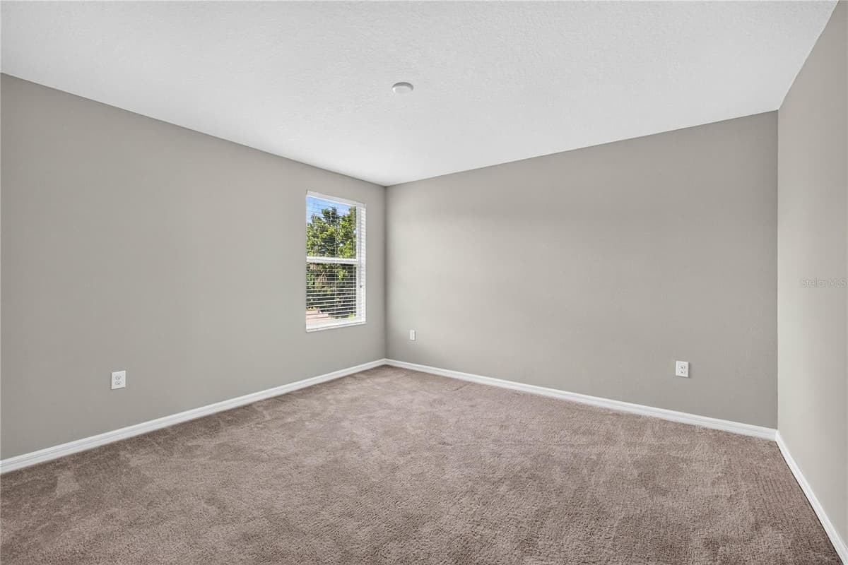 13752 REINDEER CIRCLE — photo 21 of 51
