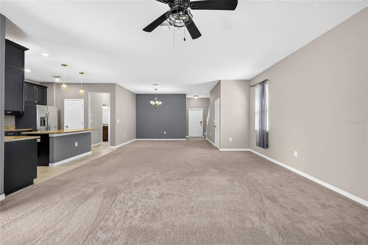 13752 REINDEER CIRCLE — photo 10 of 51