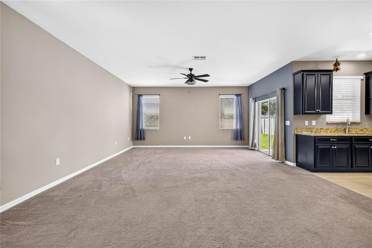 13752 REINDEER CIRCLE — photo 9 of 51