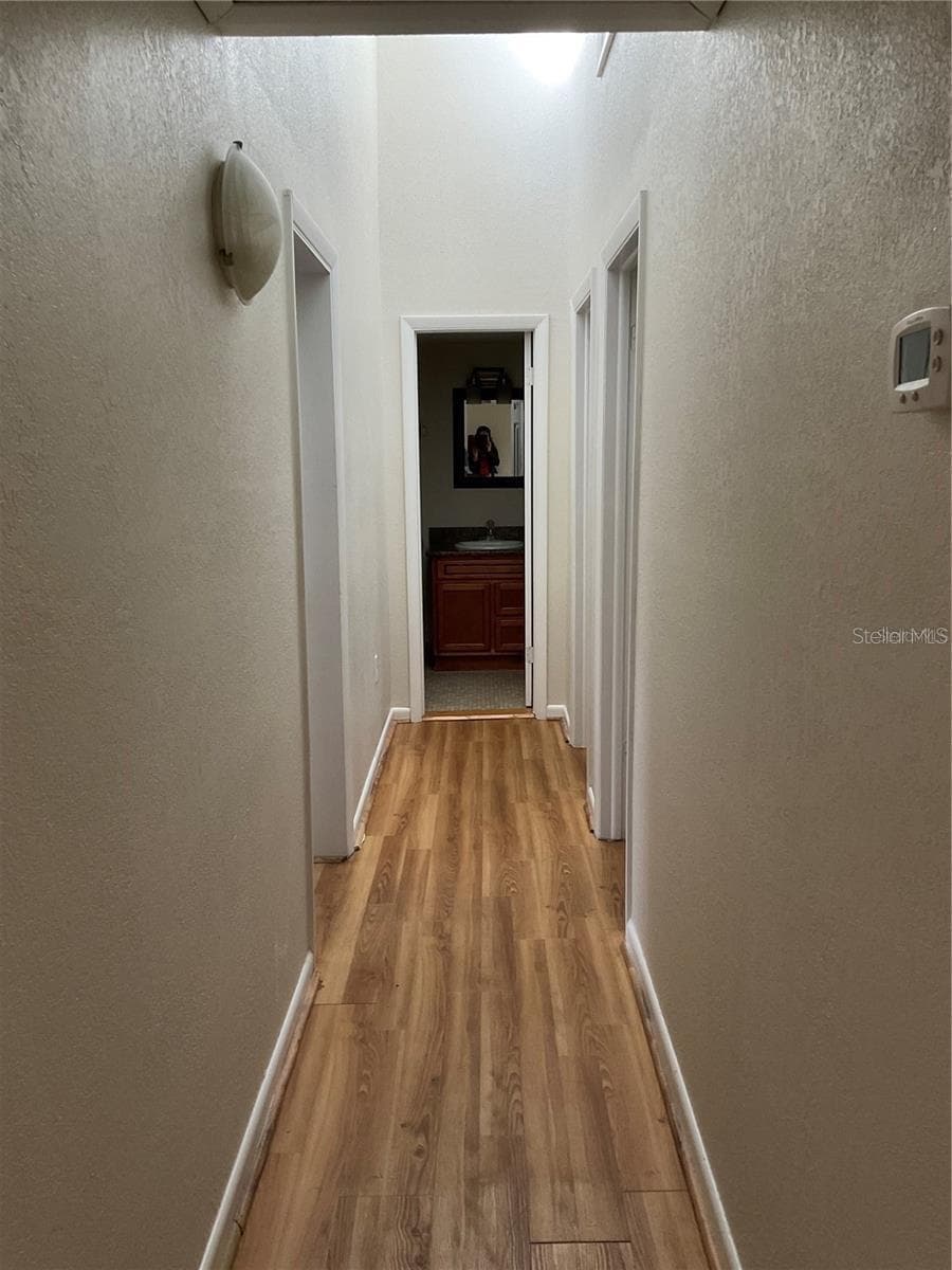 2500 21ST STREET — photo 16 of 27