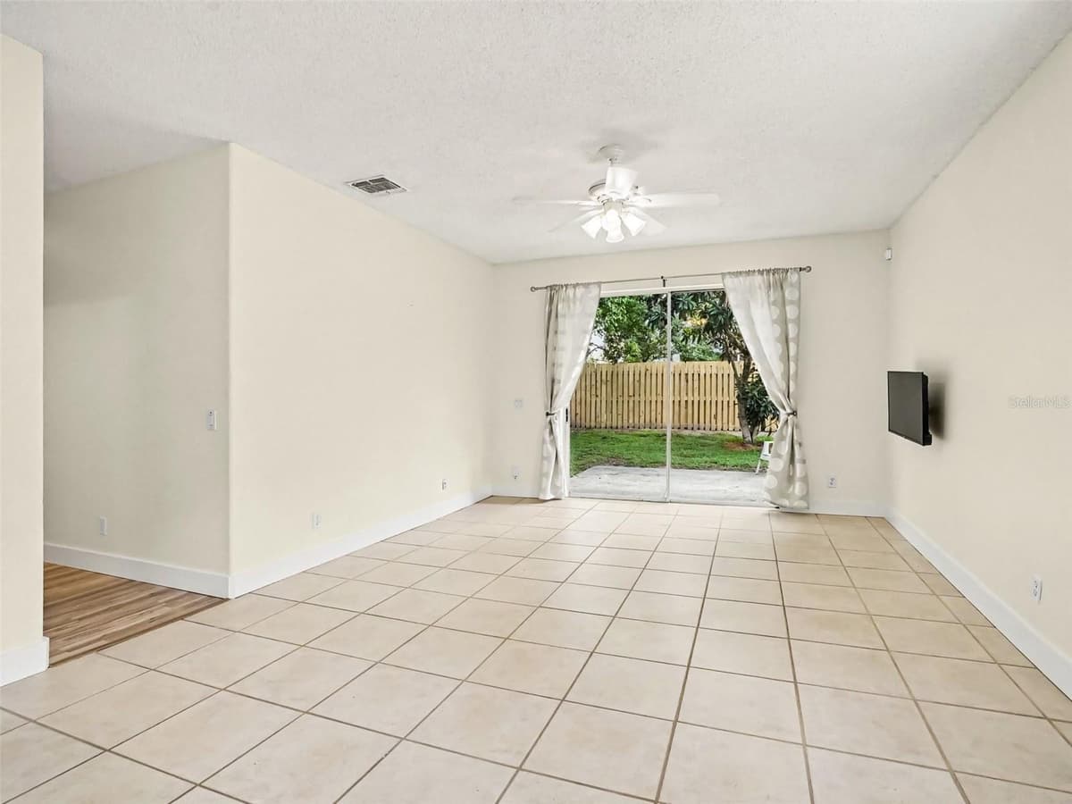 14523 KRISTENRIGHT LANE — photo 8 of 25