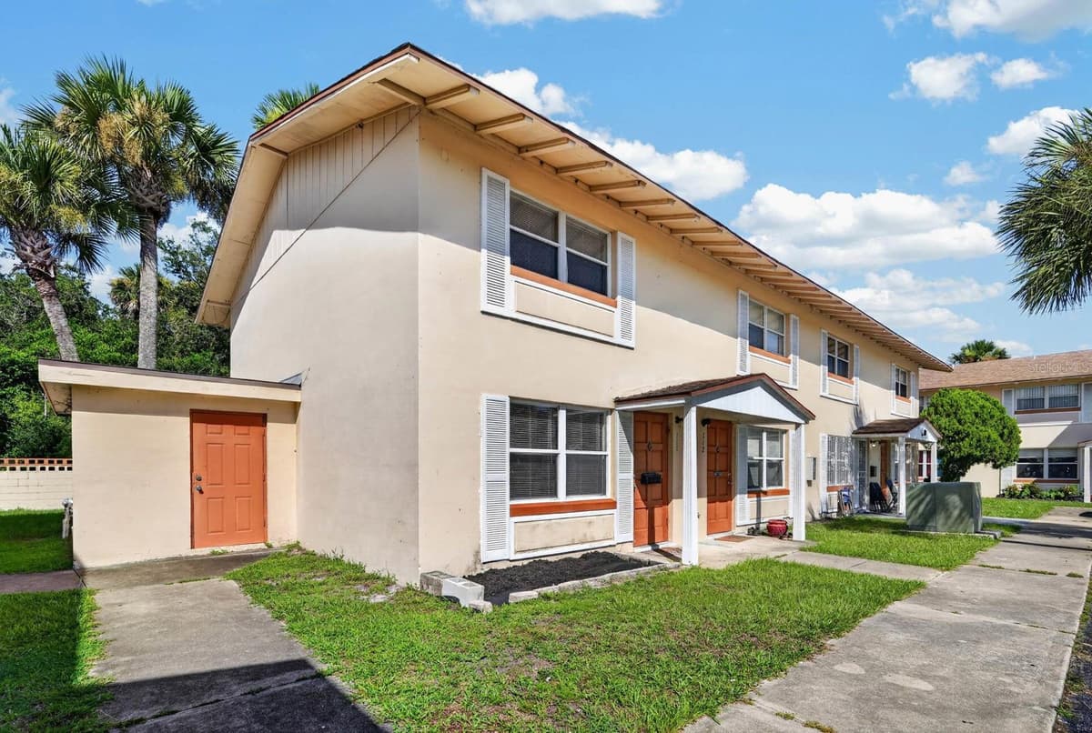 1600 PALMETTO AVENUE — photo 4 of 35