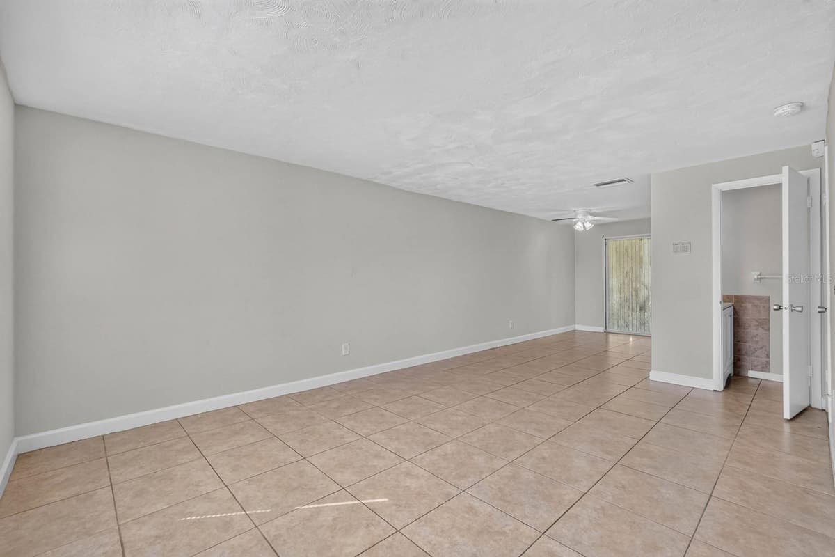1600 PALMETTO AVENUE — photo 11 of 35