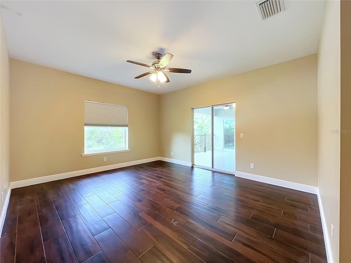 19504 ROBERTSON STREET — photo 67 of 98
