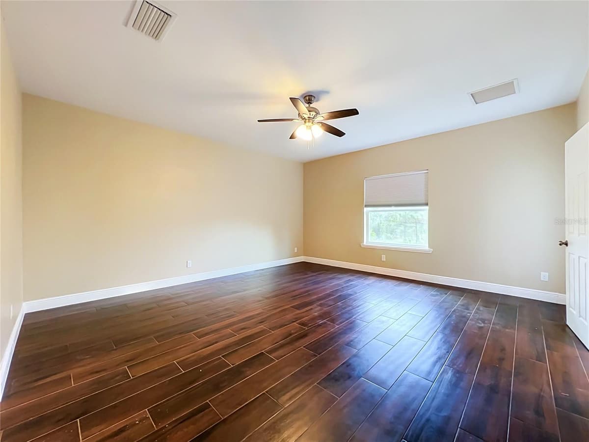 19504 ROBERTSON STREET — photo 51 of 98