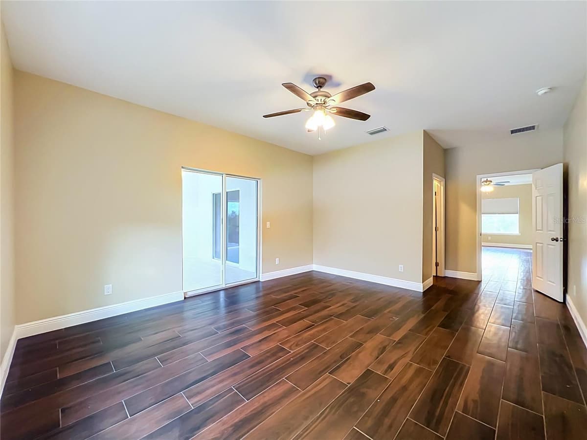 19504 ROBERTSON STREET — photo 69 of 98
