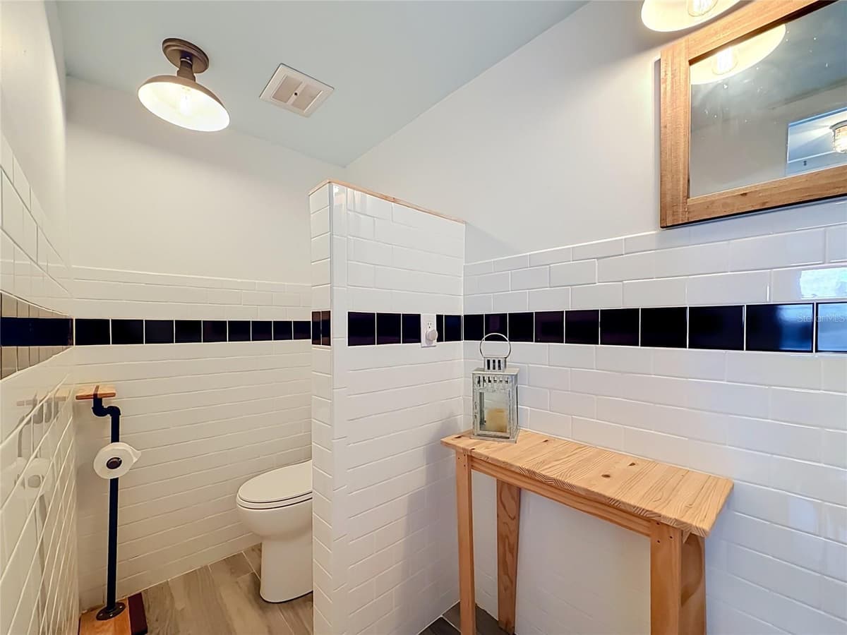 602 MINDY DRIVE — photo 19 of 54