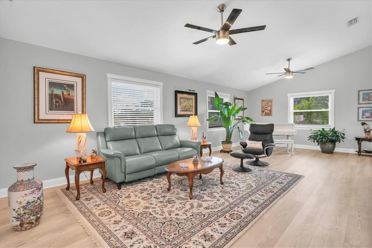 6501 MOCKINGBIRD WAY — photo 6 of 45