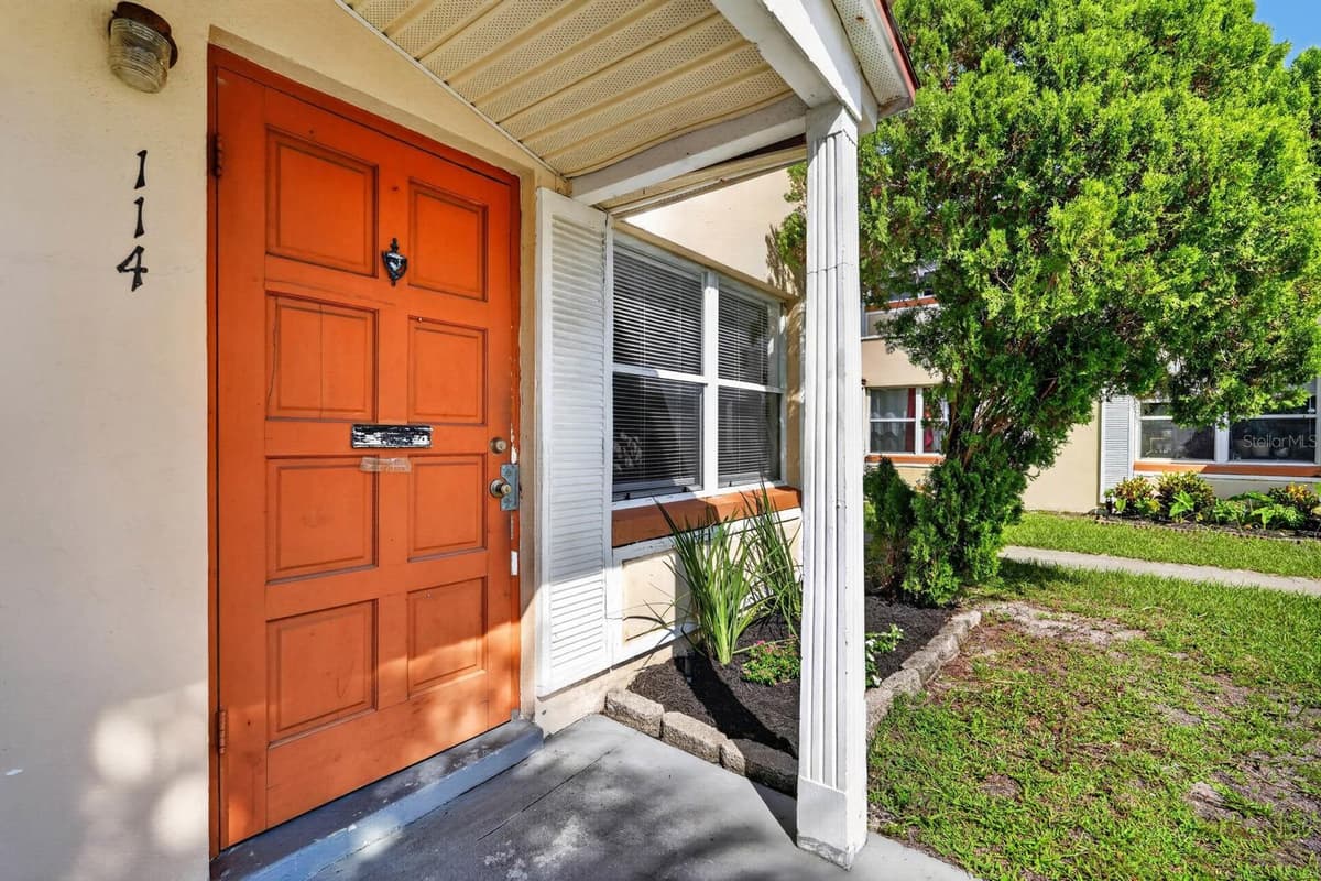 1600 PALMETTO AVENUE — photo 5 of 35