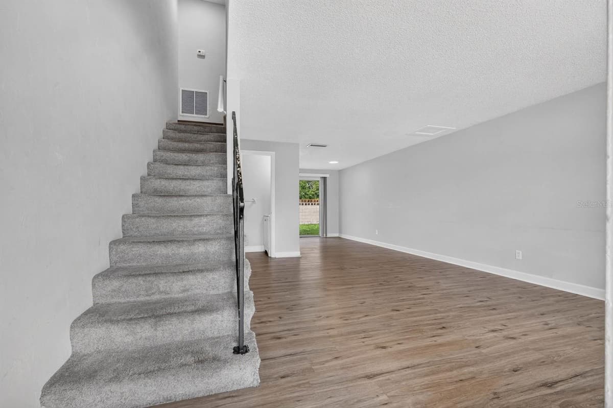 1600 PALMETTO AVENUE — photo 6 of 35