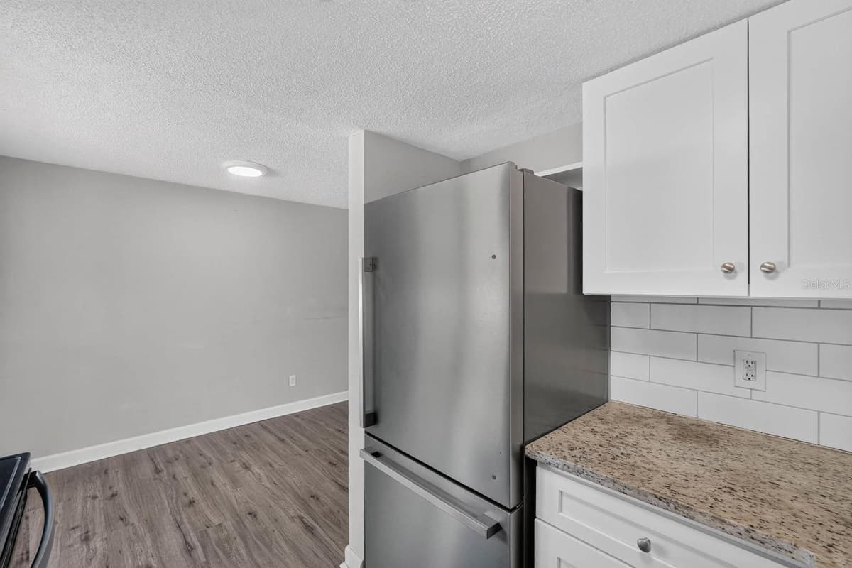 1600 PALMETTO AVENUE — photo 14 of 35