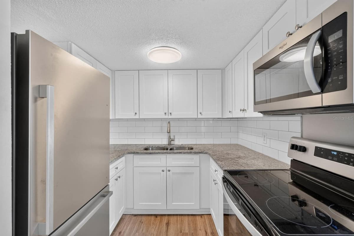 1600 PALMETTO AVENUE — photo 13 of 35