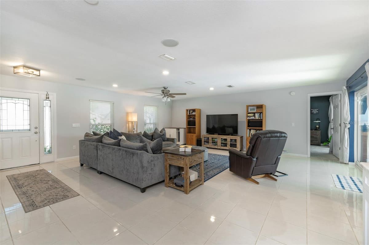 1305 WINDJAMMER PLACE — photo 13 of 51
