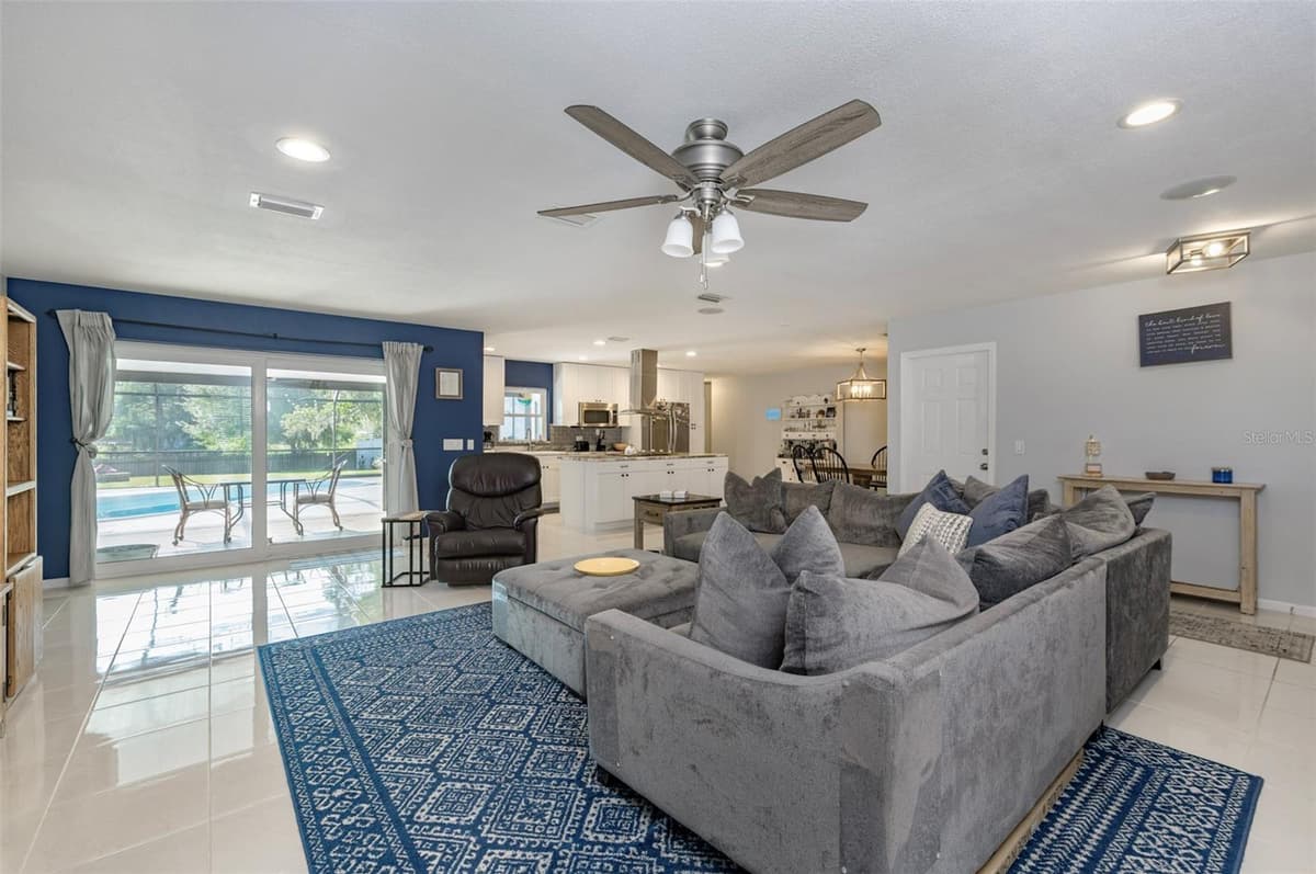 1305 WINDJAMMER PLACE — photo 11 of 51