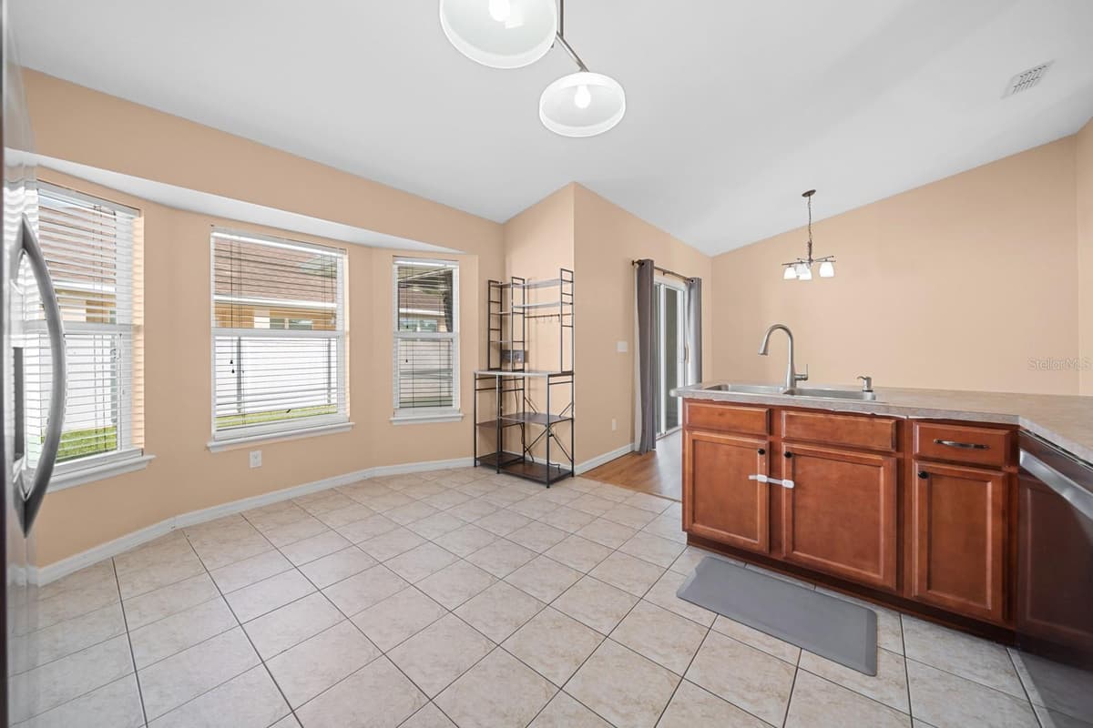 611 WALKERTOWN DRIVE — photo 17 of 43