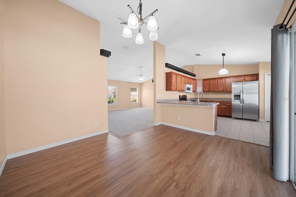 611 WALKERTOWN DRIVE — photo 13 of 43