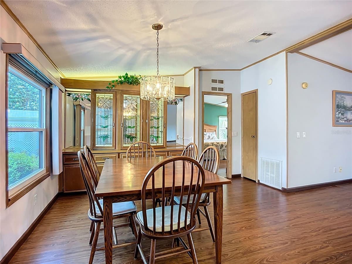 89 WHIPPORWILL COURT — photo 10 of 47