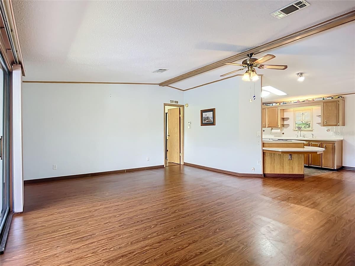 89 WHIPPORWILL COURT — photo 12 of 47