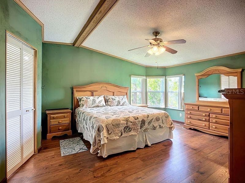 89 WHIPPORWILL COURT — photo 17 of 47