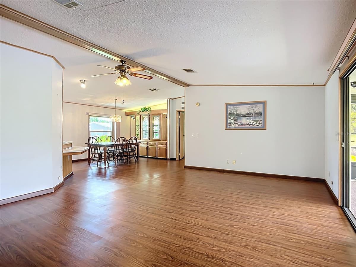 89 WHIPPORWILL COURT — photo 13 of 47