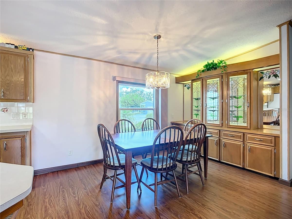 89 WHIPPORWILL COURT — photo 9 of 47