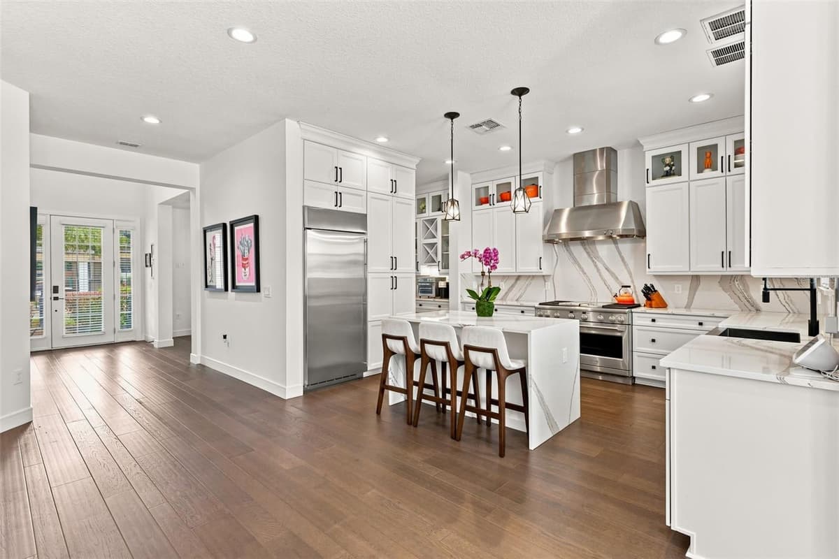 638 LIVINGSTON STREET — photo 15 of 80