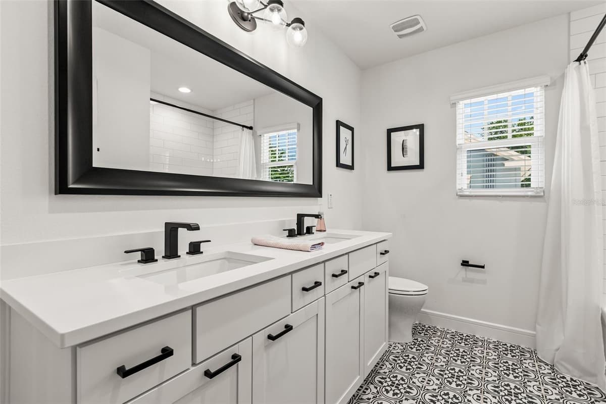 638 LIVINGSTON STREET — photo 42 of 80