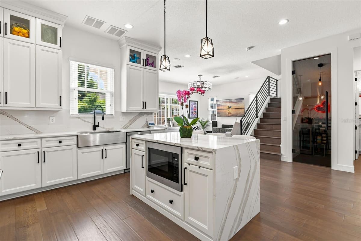 638 LIVINGSTON STREET — photo 19 of 80