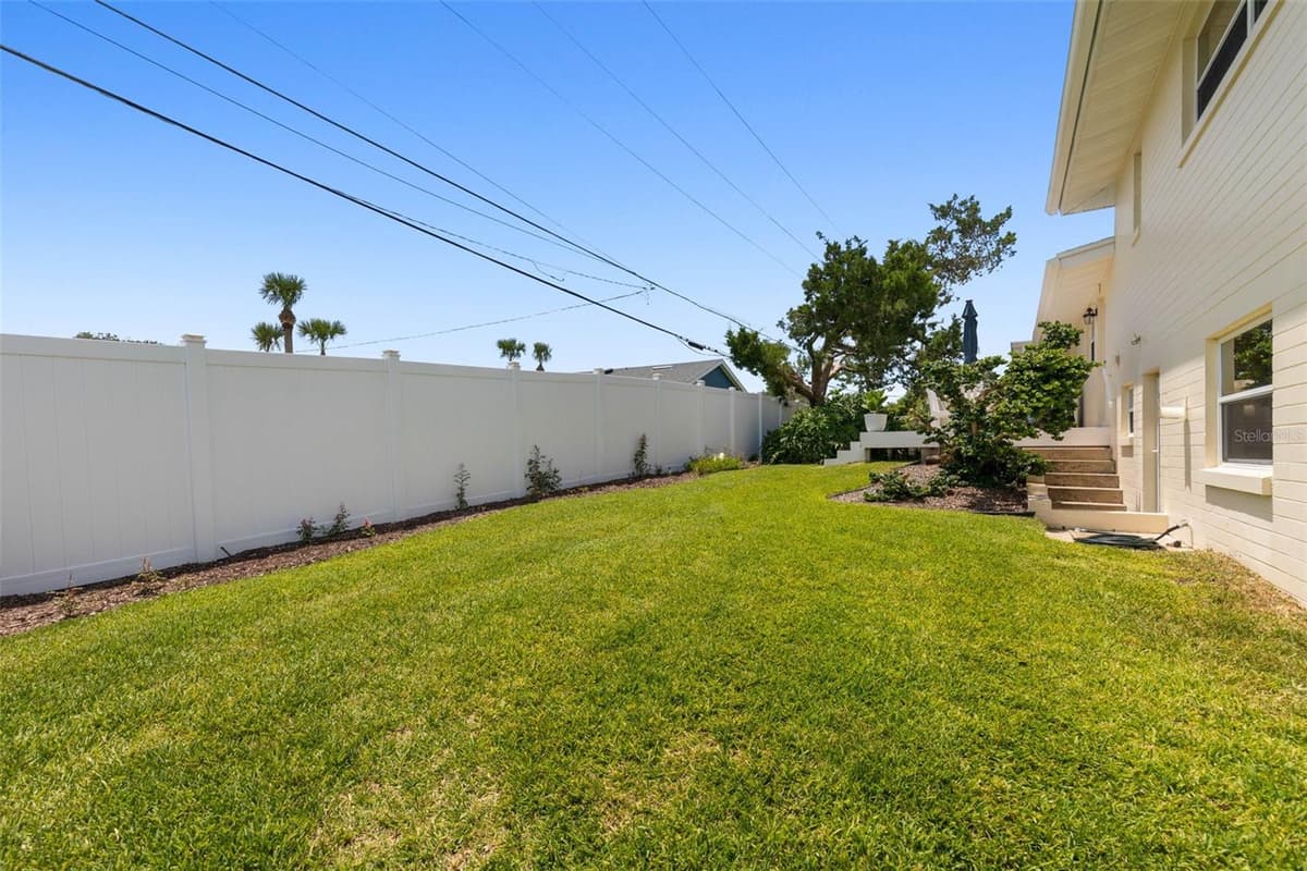 76 BANYAN DRIVE — photo 59 of 78