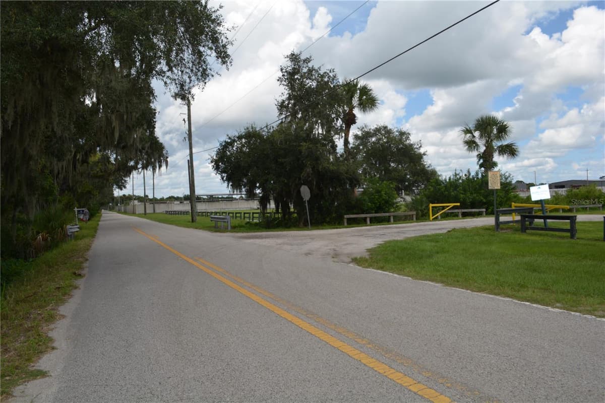 4045 HONEY BEE PT ROAD — photo 4 of 17