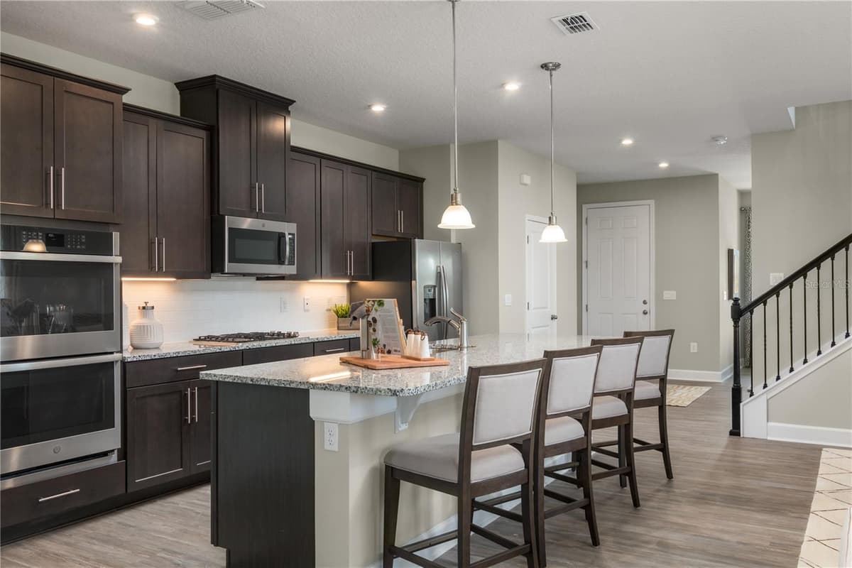 2035 MALLARD BOULEVARD — photo 8 of 20