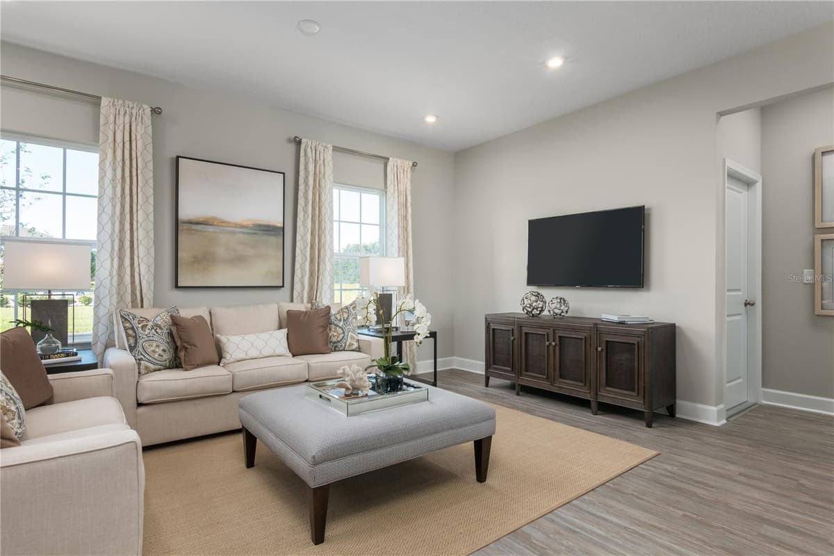 2035 MALLARD BOULEVARD — photo 6 of 20