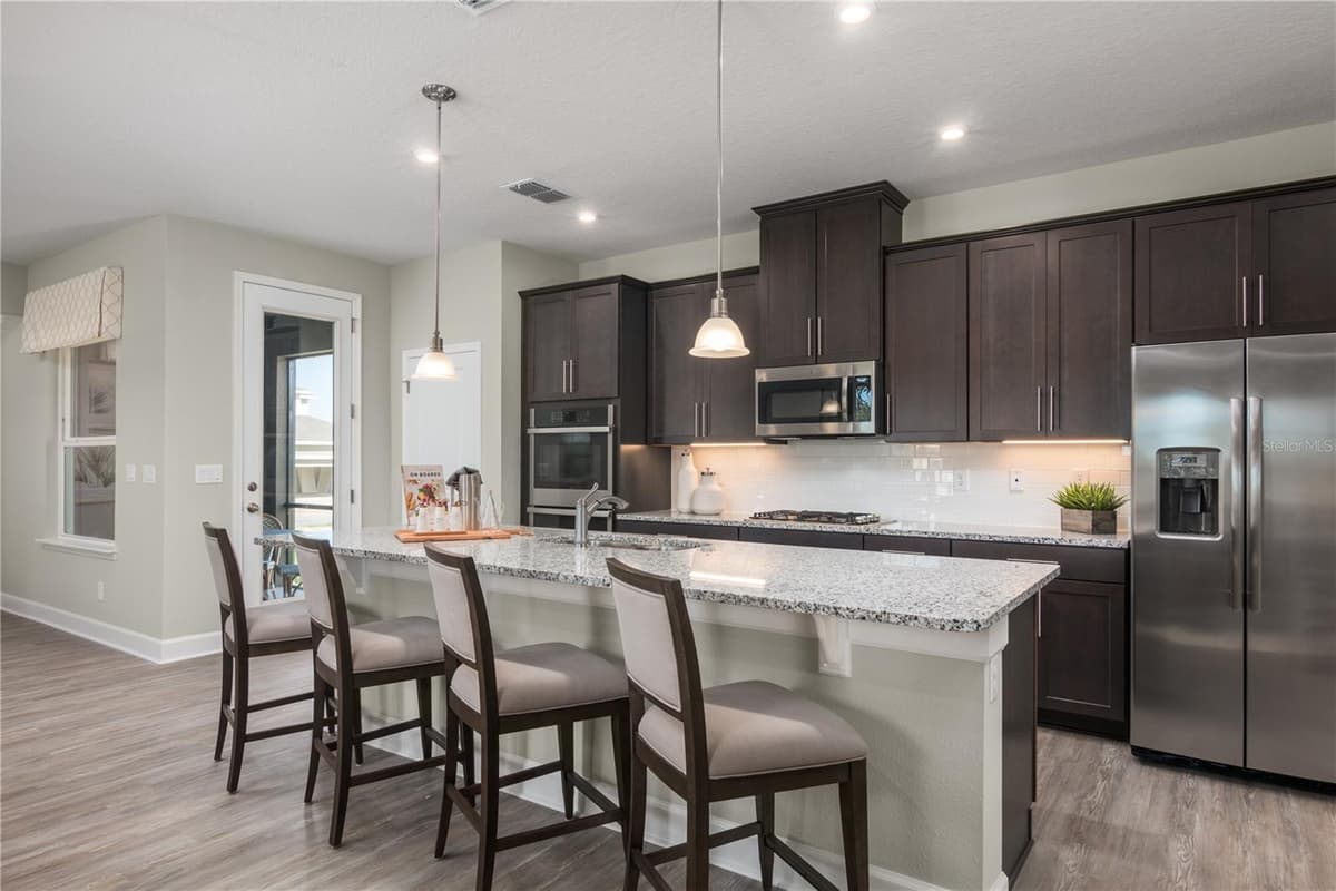 2035 MALLARD BOULEVARD — photo 11 of 20